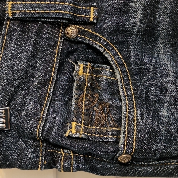 Be Rock Los Angeles for Express Jeans - Picture 4 of 14